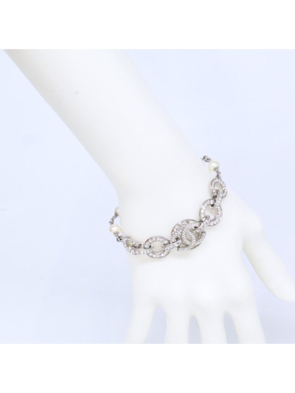 Chanel Rhinestone CC Logo Chain - Picture 10 of 10